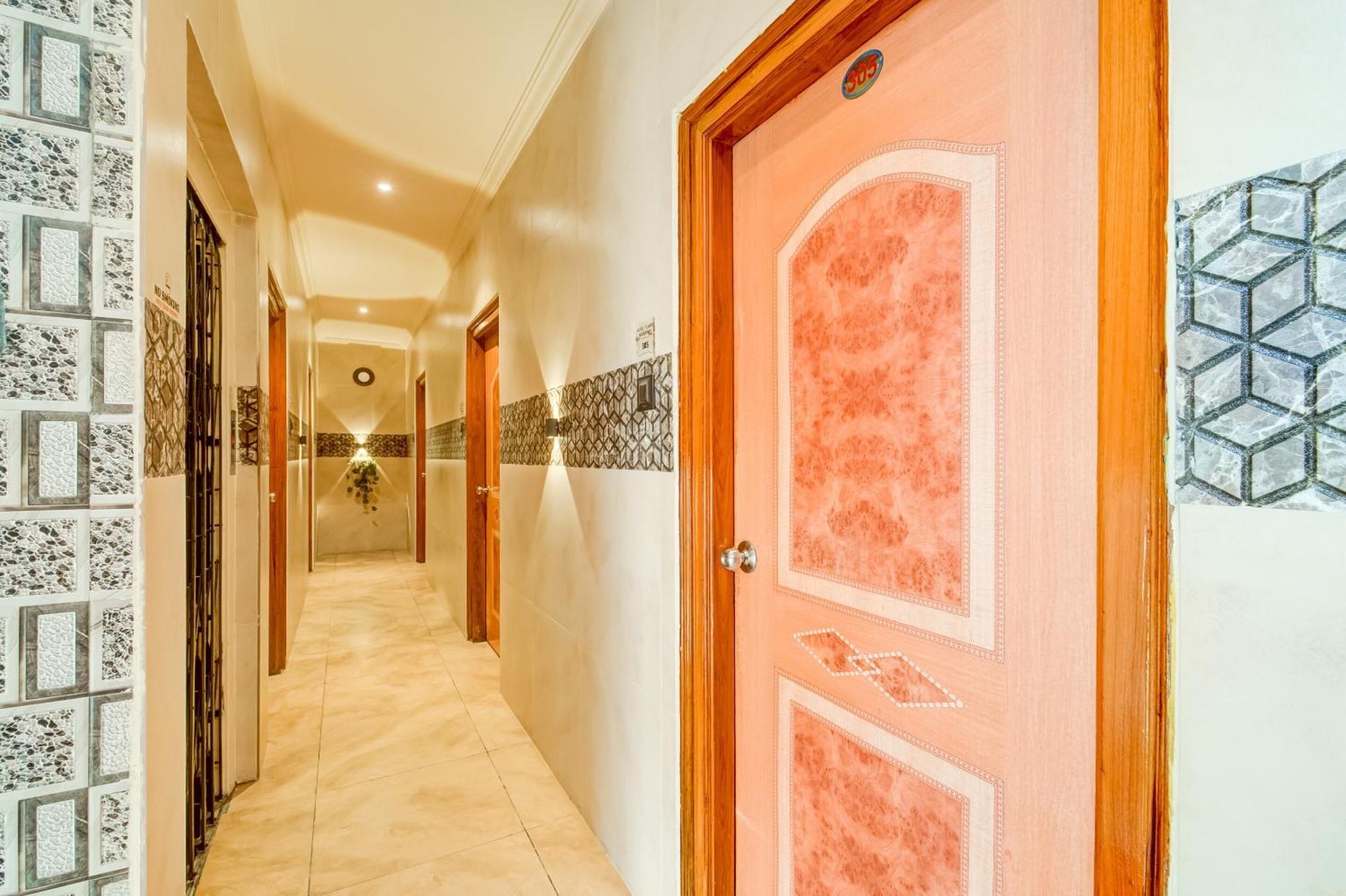Hotel Tejasri Residency Vijayawāda Esterno foto